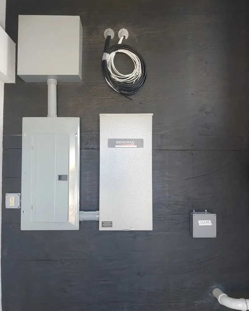 Slide of Dragon-Eye Electrician