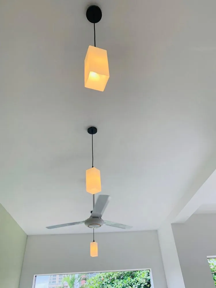 Expert electrician providing wiring installation in Flushing, NY - Dream Emergency Electrician
