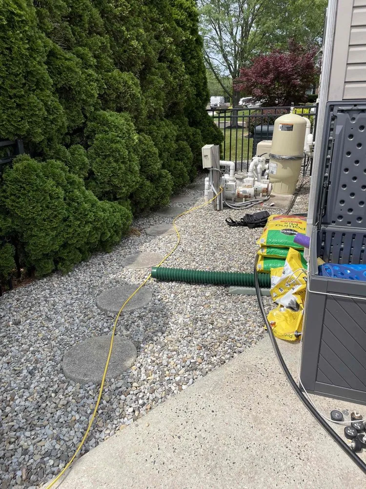 Licensed electrician providing wiring installation in , 