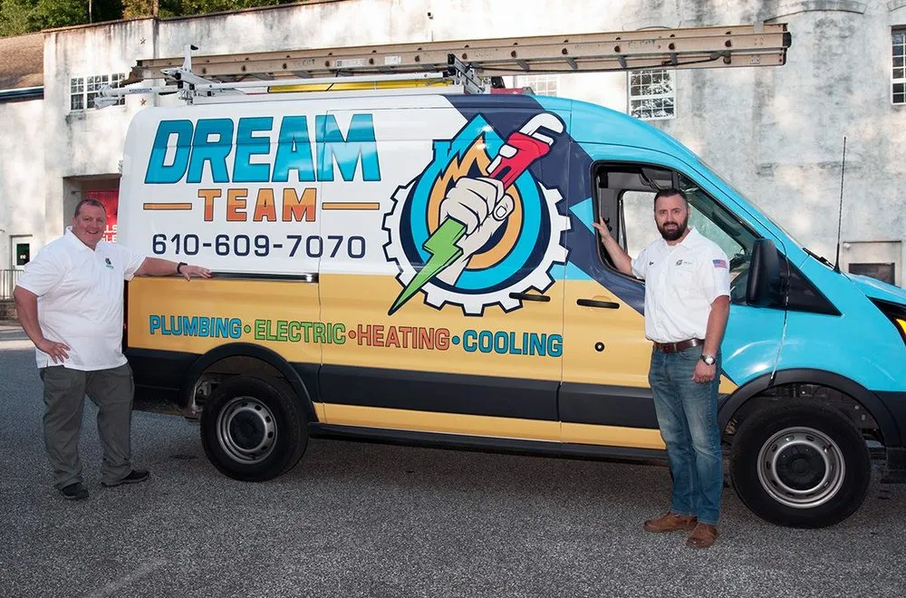 Emergency circuit breaker repair service in Newtown Square, PA - Dream Team Home Services