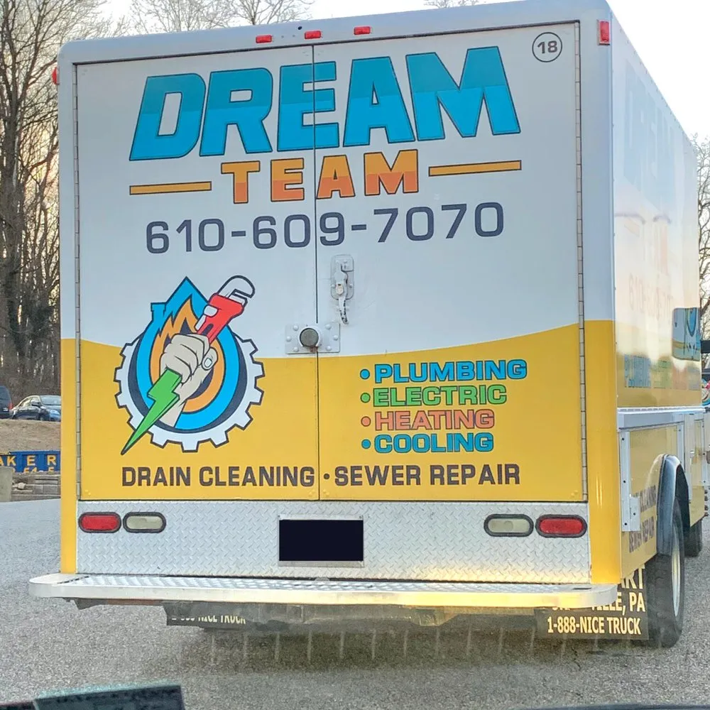 Emergency electrician providing panel upgrade in Newtown Square, PA - Dream Team Home Services