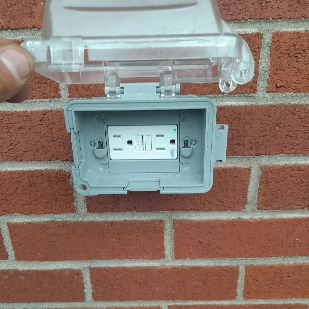 Slide of Dreamers Electrician Service