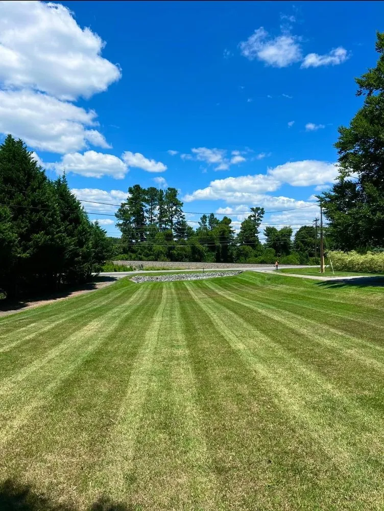 Slide of Drewski Lawn Care