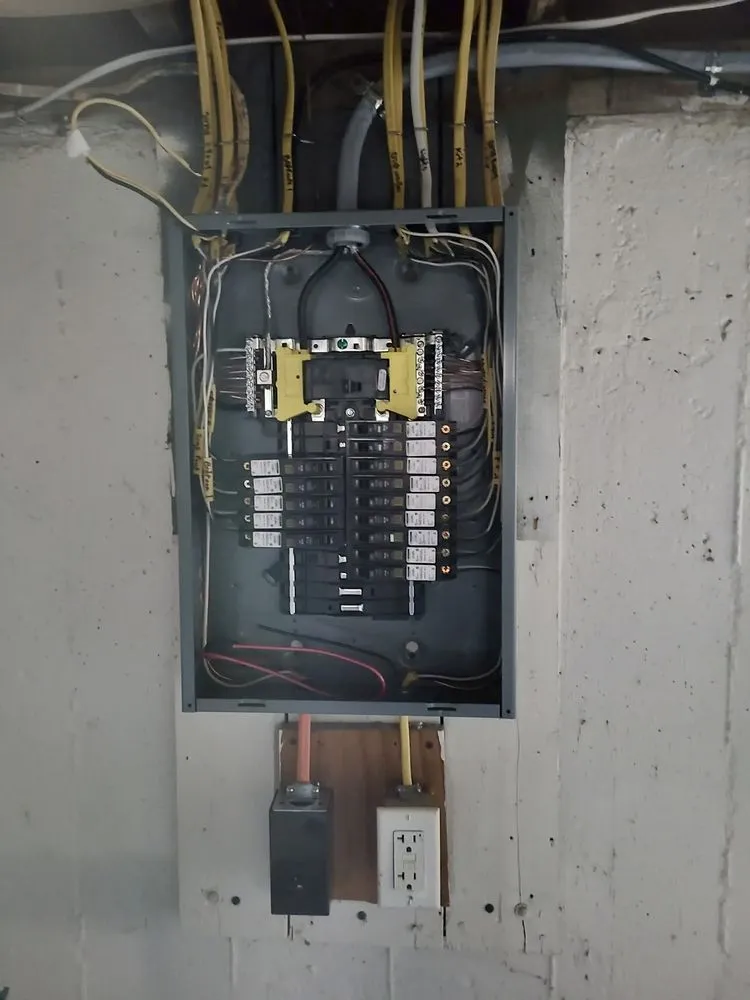 Slide of DRL Electric and Construction