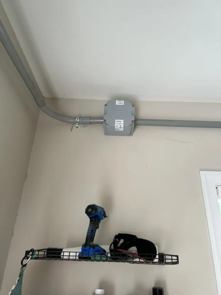 Slide of Dropla’s Electric