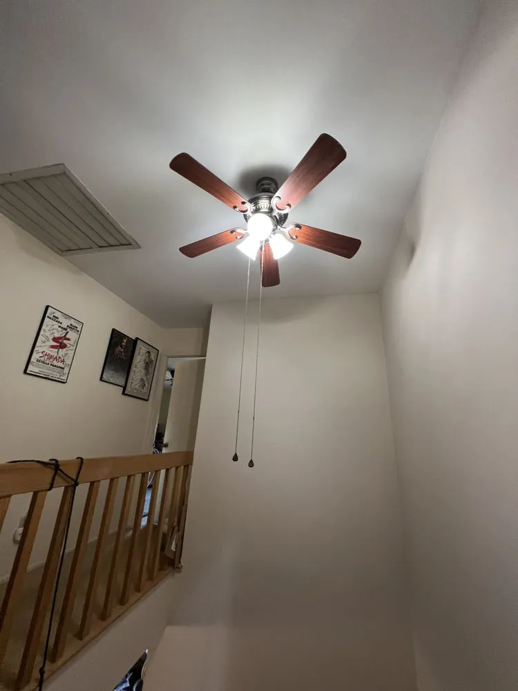 Slide of D.S Contracting