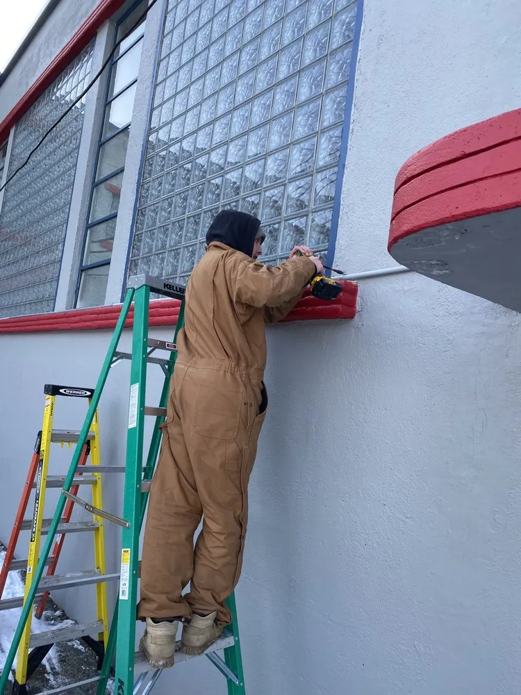 Slide of D's Electric