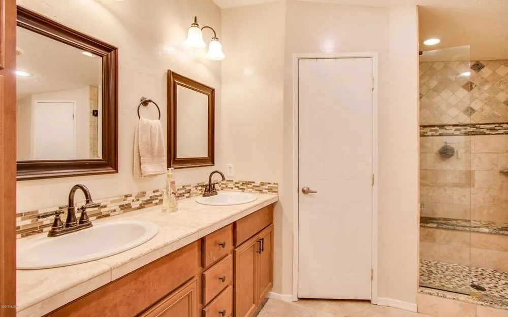 Slide of DS Electric