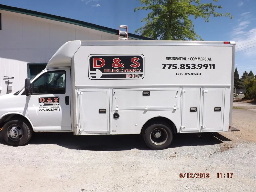 Slide of D&S Electric