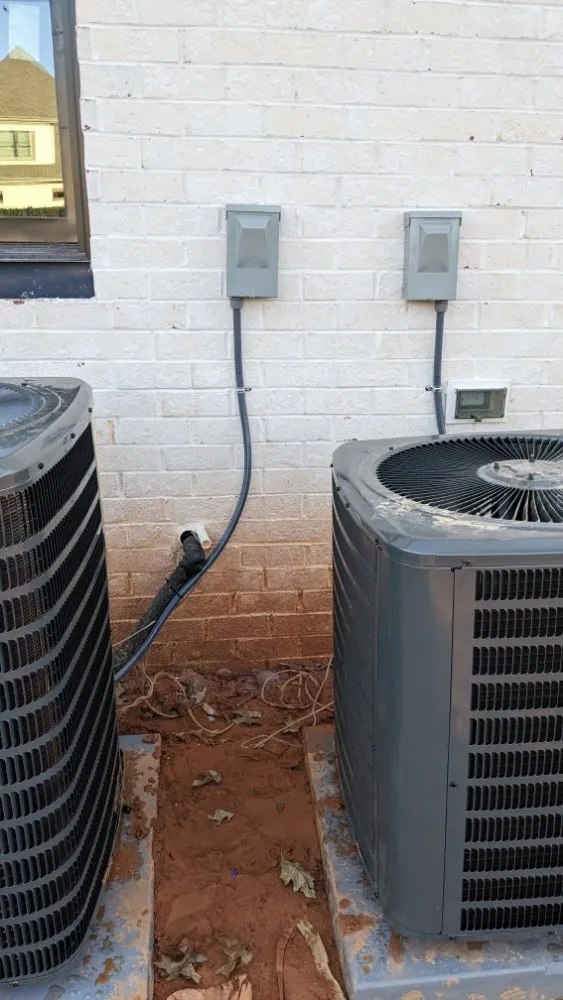 Slide of D&S Electric Services