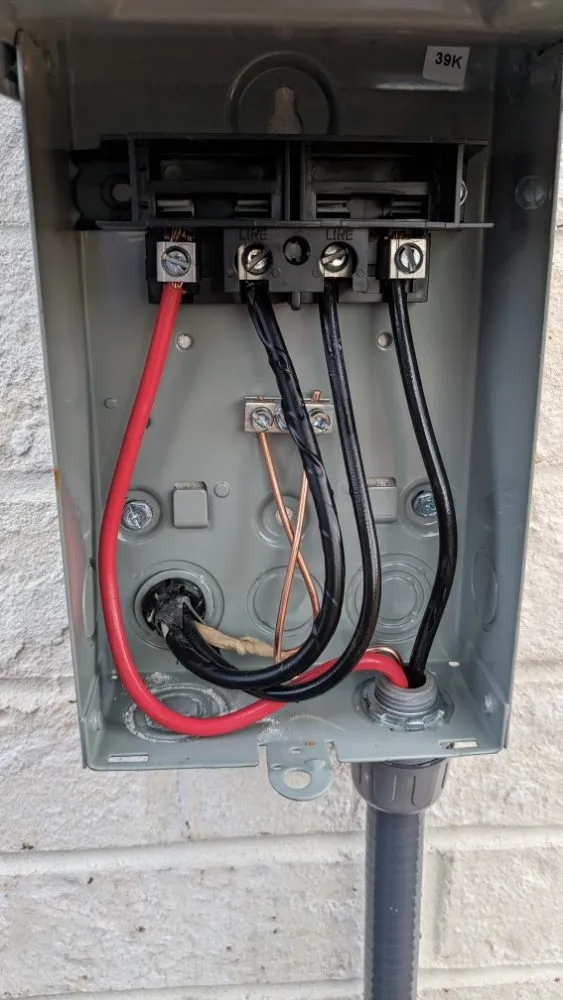 Slide of D&S Electric Services