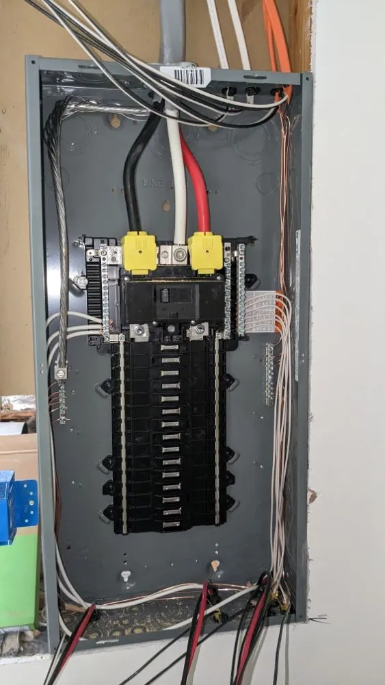 Slide of D&S Electric Services