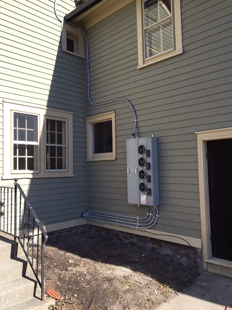 Slide of DSL Electric