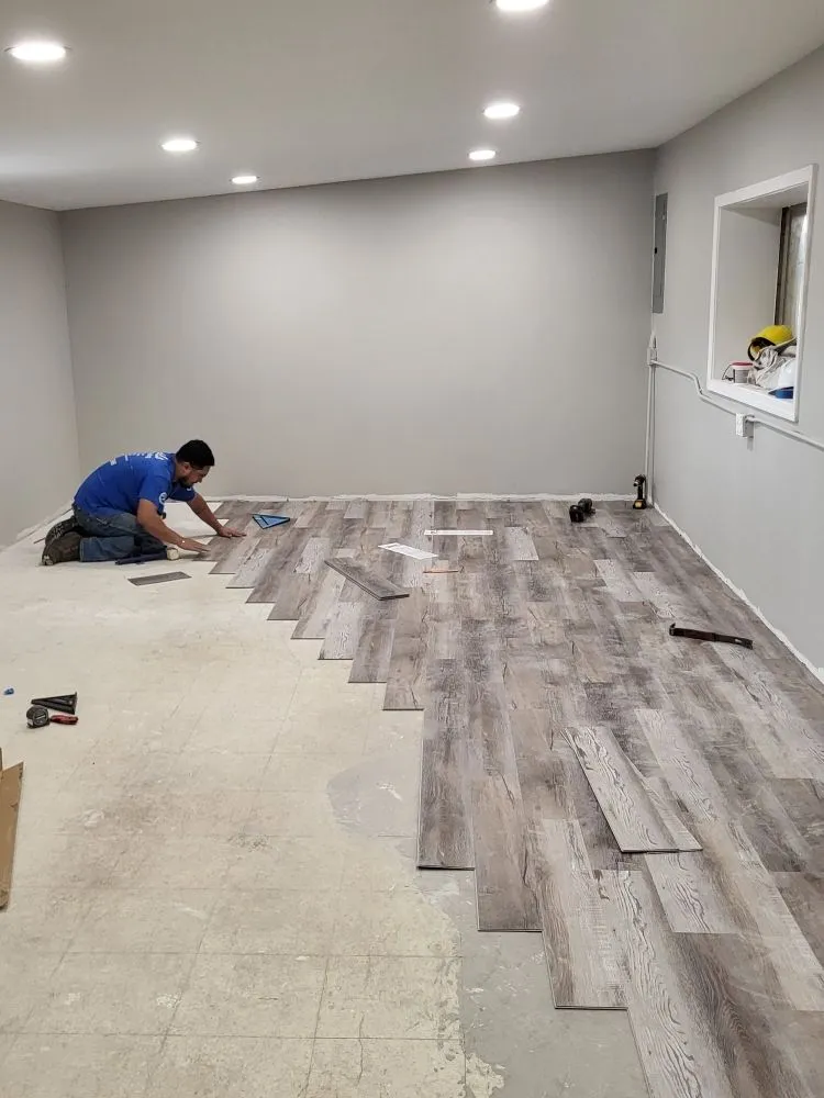 Slide of D'tails Home D'tailing