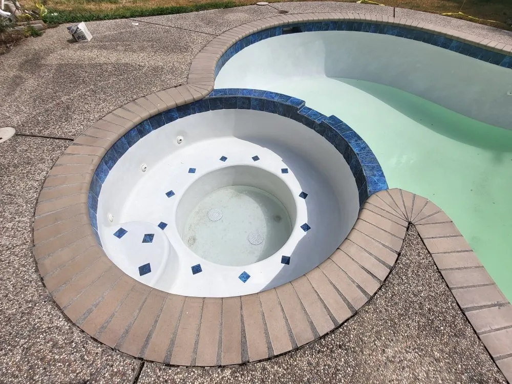 Slide of D'tails Home D'tailing