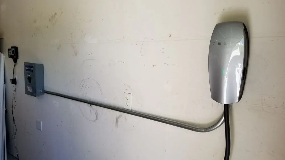 Slide of Duarte Electric