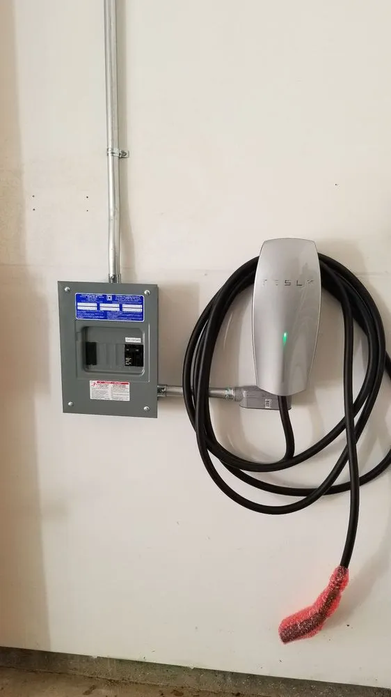 Licensed outlet and switch repair experts serving , - Duarte Electric