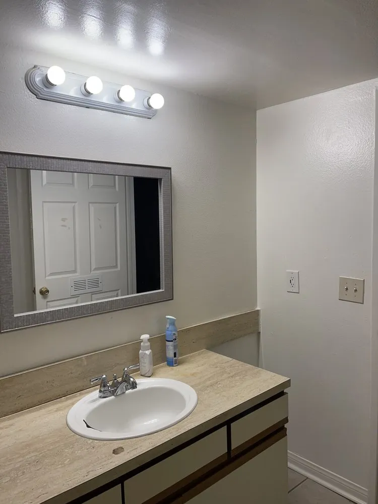 Slide of Duarte Electric