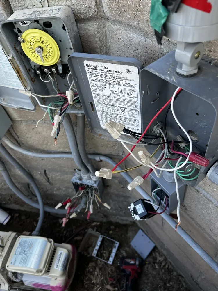 Slide of Dubon Service