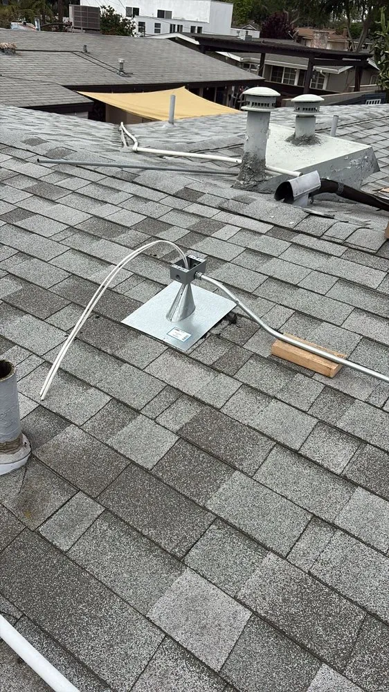 Slide of Ducros Electrical Services