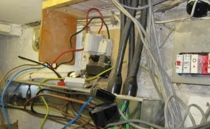 Slide of Duffy's Electric