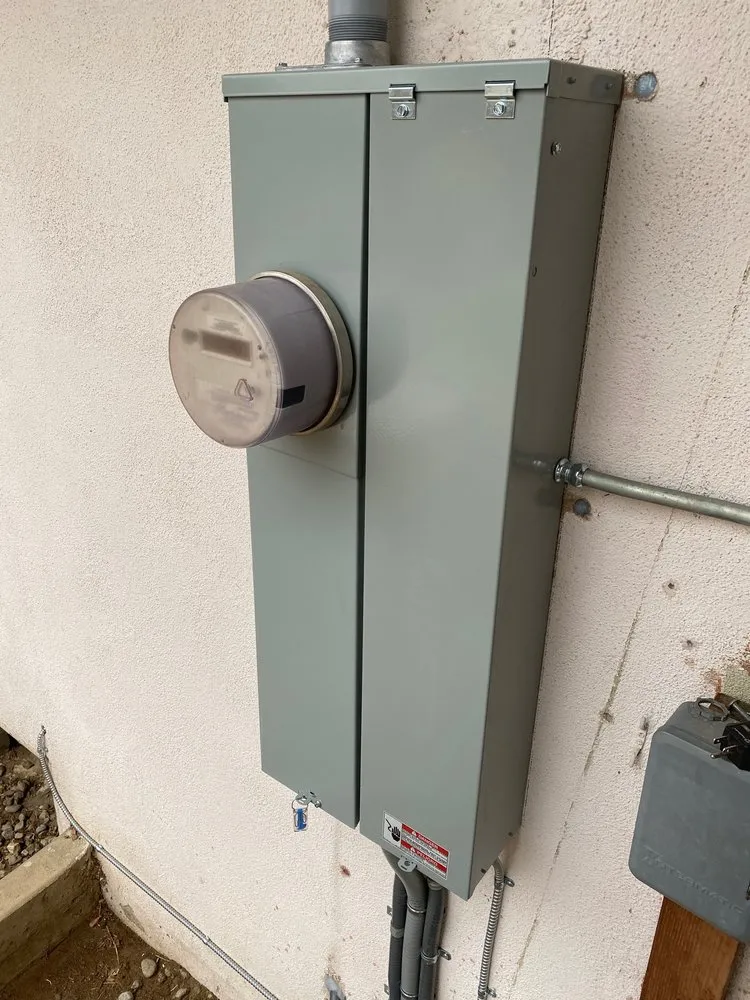 Slide of Duke Electric