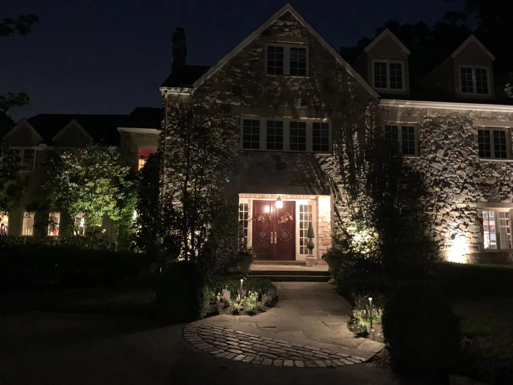 Trusted outlet and switch repair in Garnet valley, PA by Dukes Pro Electric