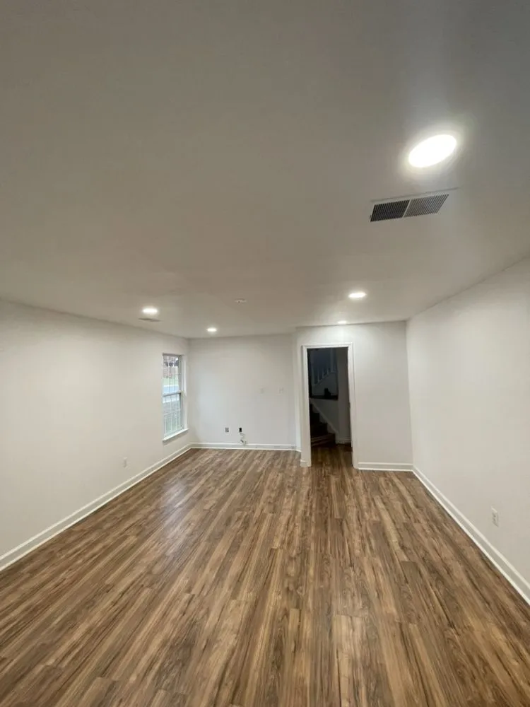 Slide of Dulles Handyman