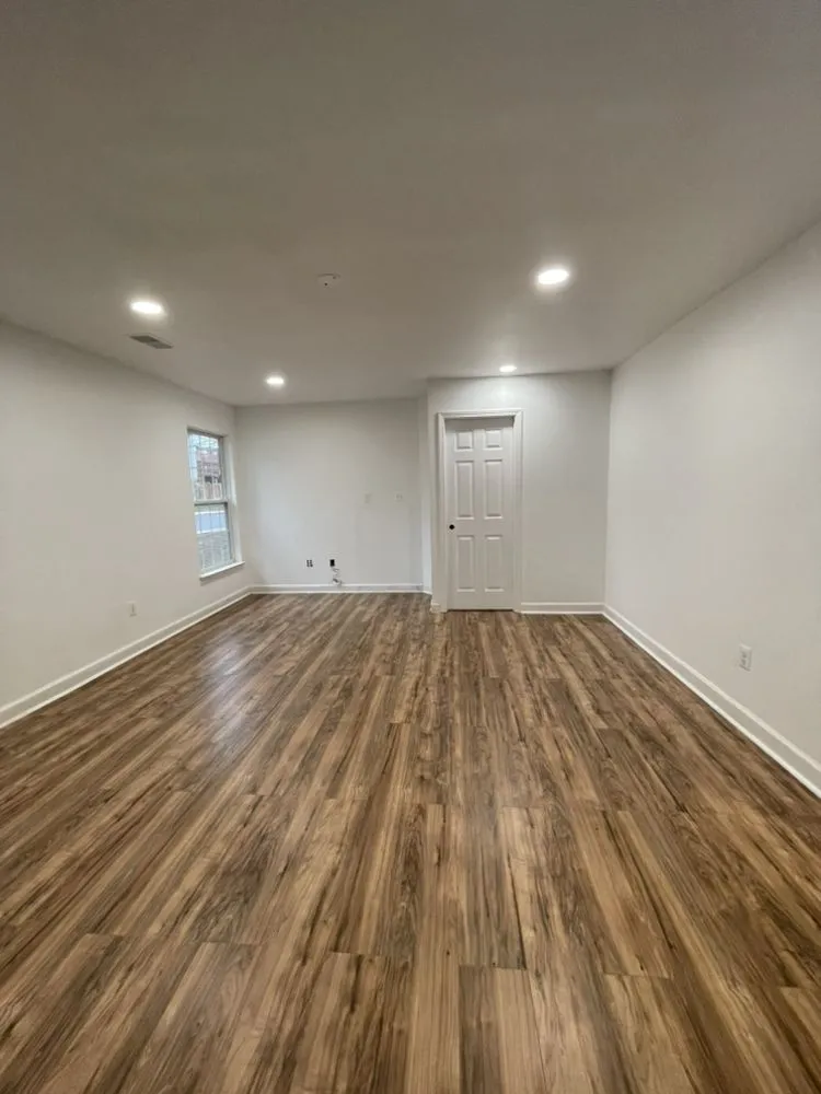 Slide of Dulles Handyman