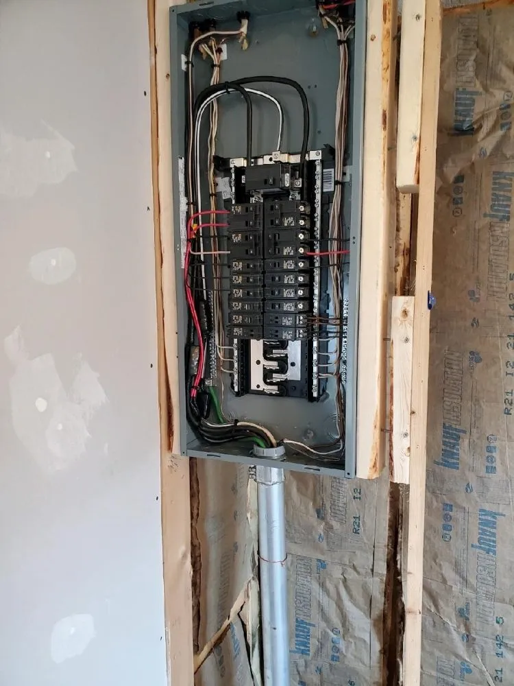 Expert circuit breaker repair service in Honey Grove, PA - Dunamis Power & Light