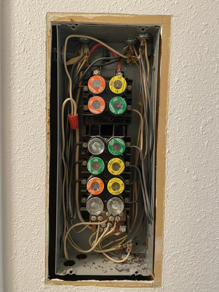 Slide of Dunn Honest Electric