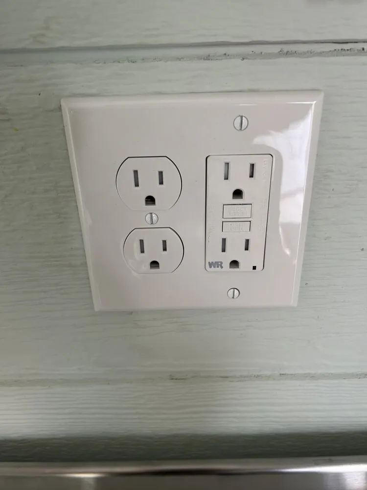 Slide of Dunn Honest Electric