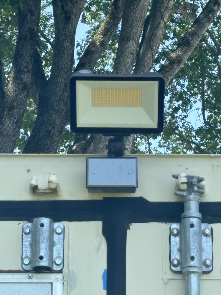 Slide of DuPont Contracting Services