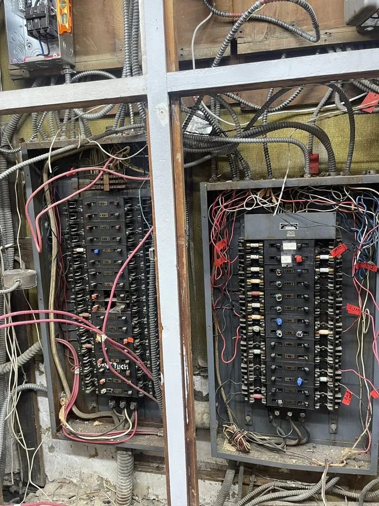 Slide of Duran Electric