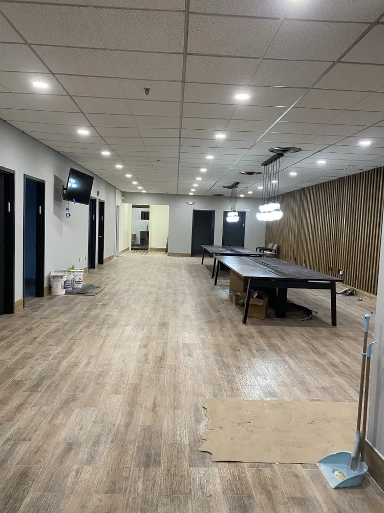 Slide of Duran Electric