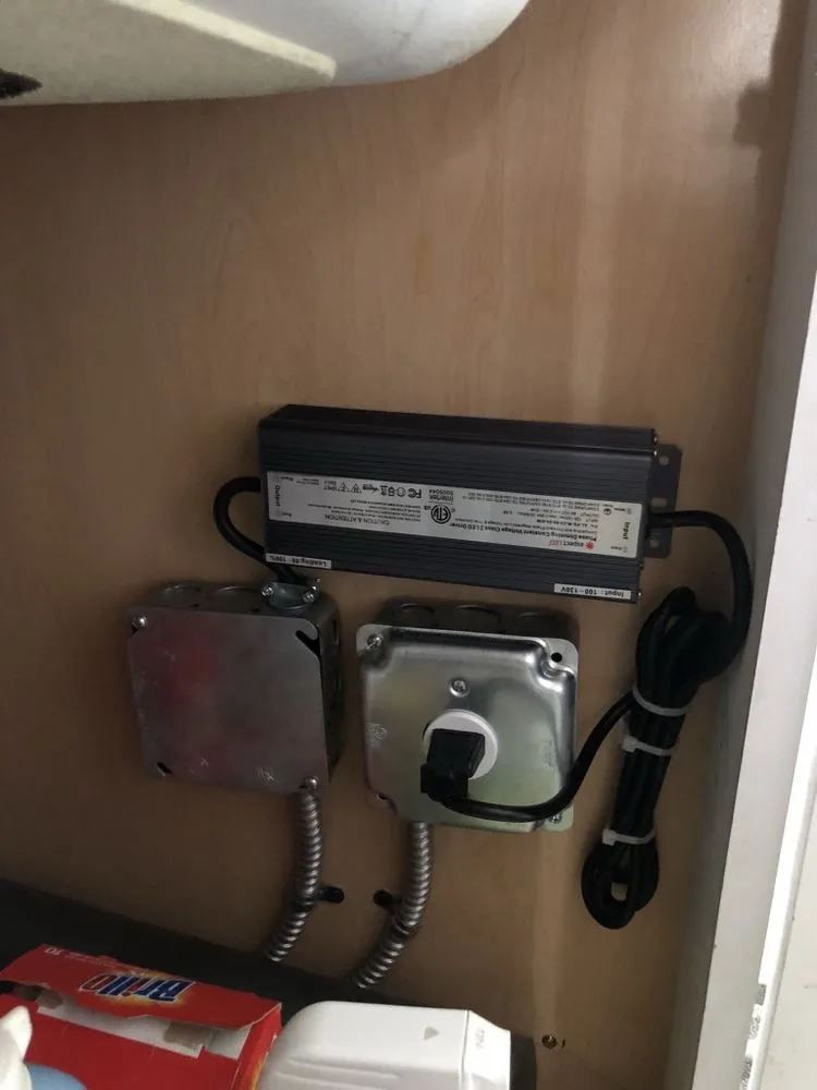 Slide of Dustin Bucher - Journeyman Electrician