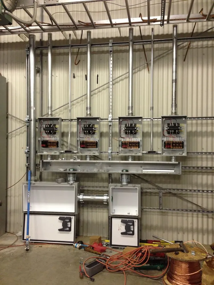 Slide of Dustin Bucher - Journeyman Electrician