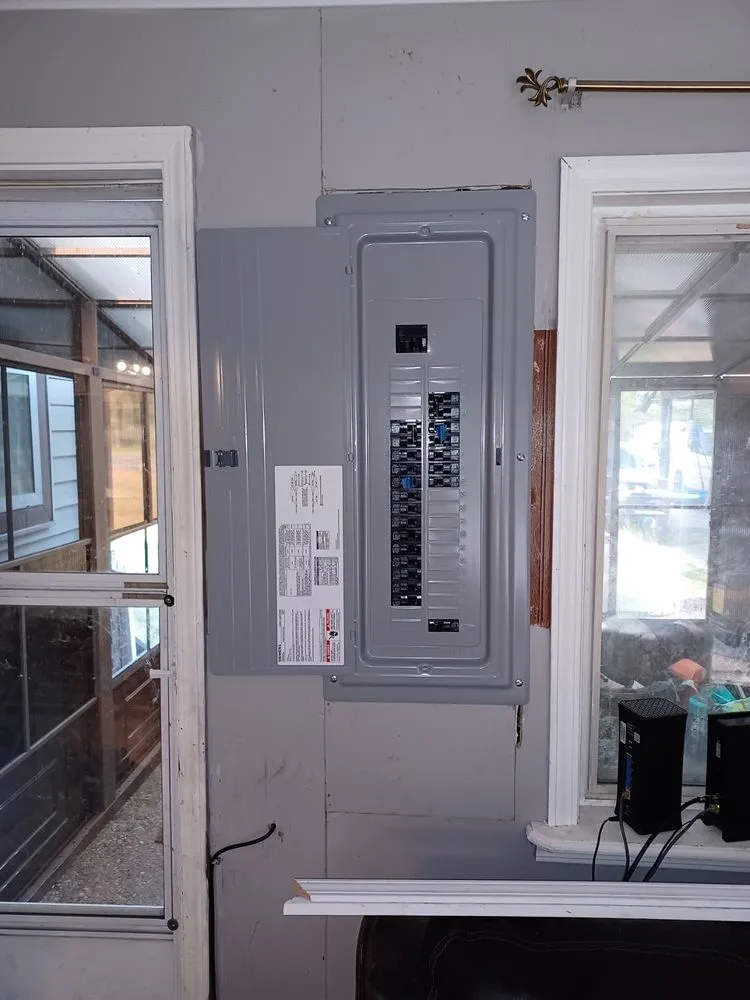 Slide of Dustin Tengler