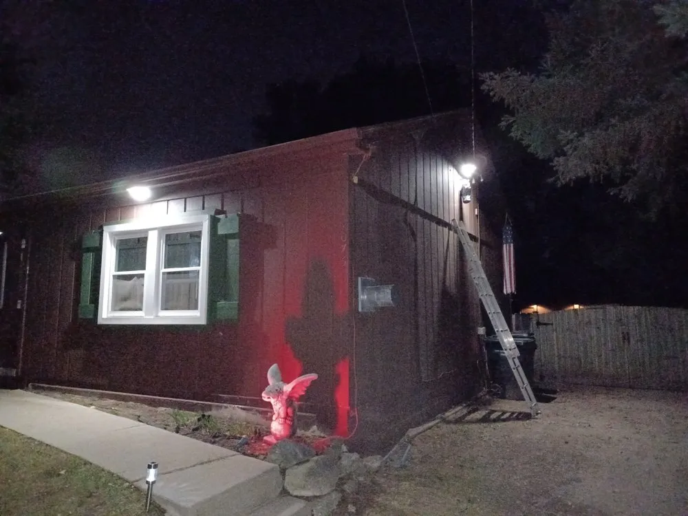 Slide of Dustin Tengler