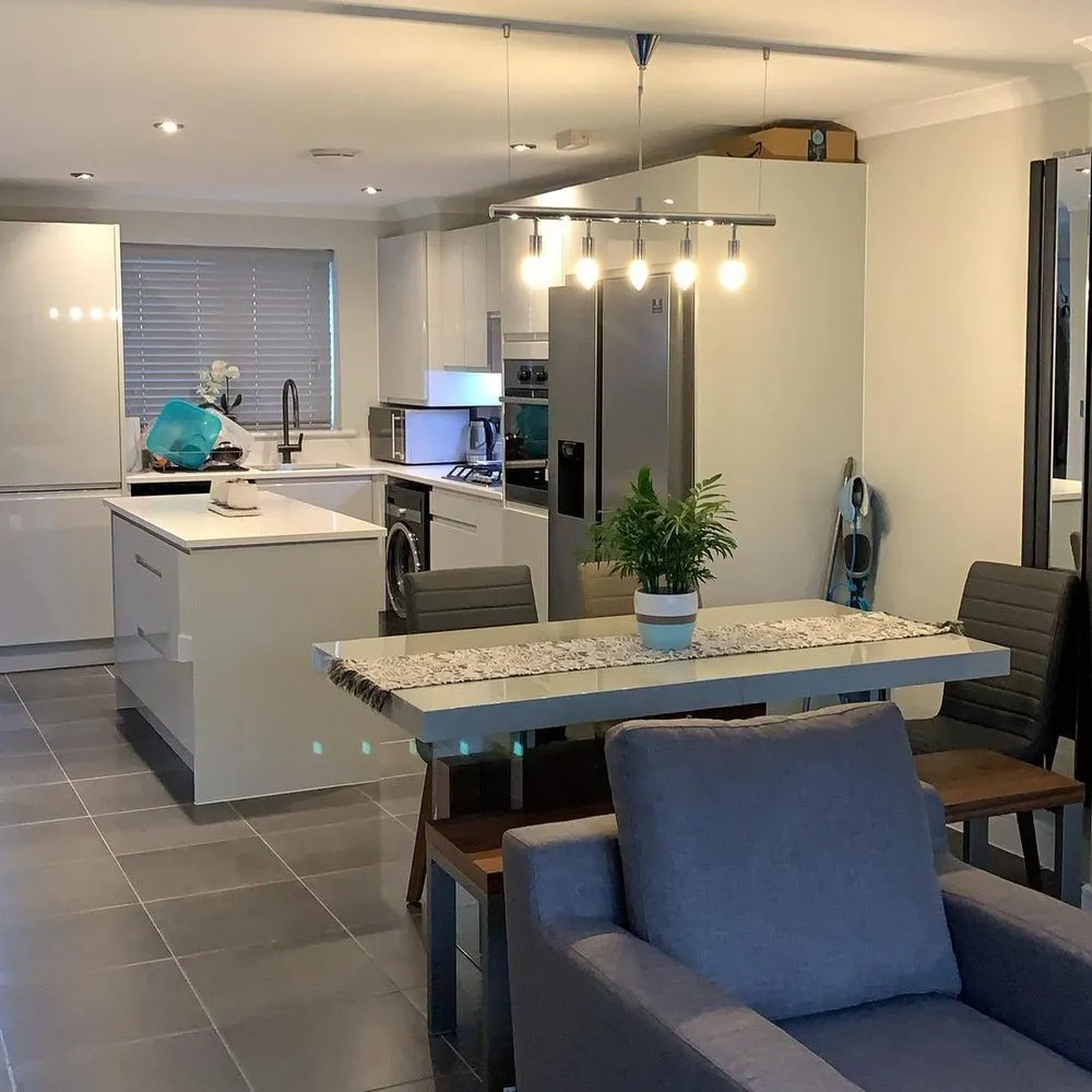 Slide of Dutch Kills Electric