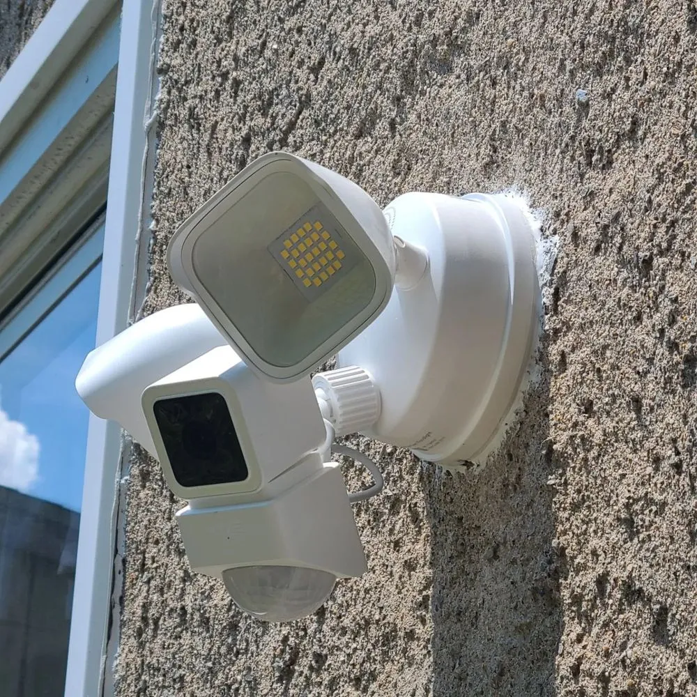 Slide of Dutch Kills Electrician