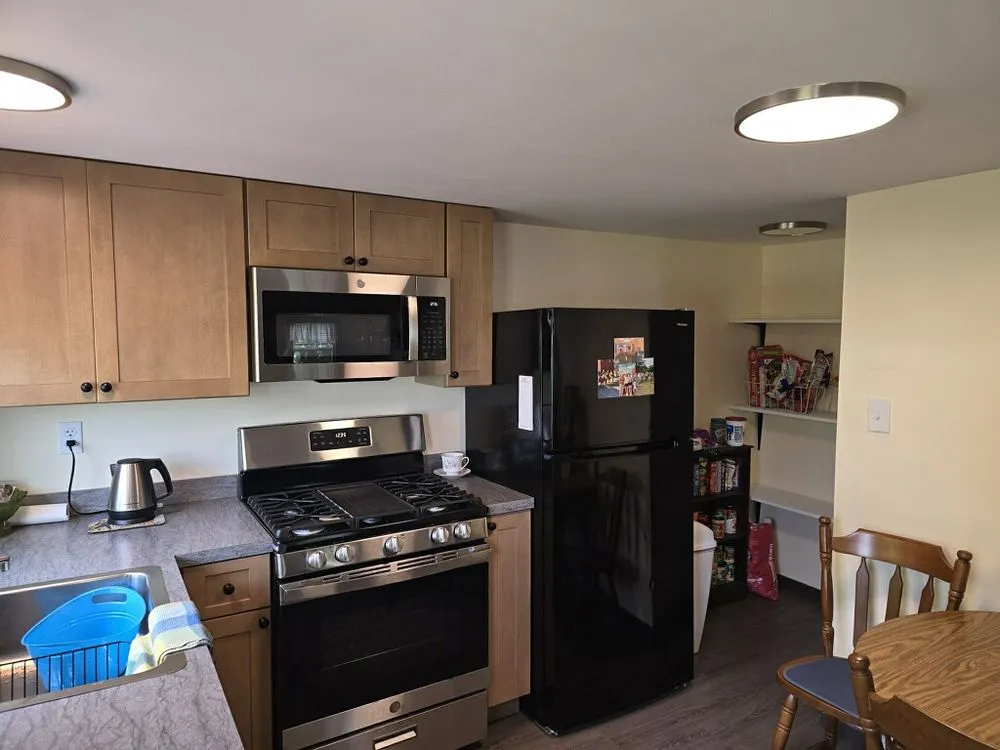 Slide of Dutch Valley Solutions