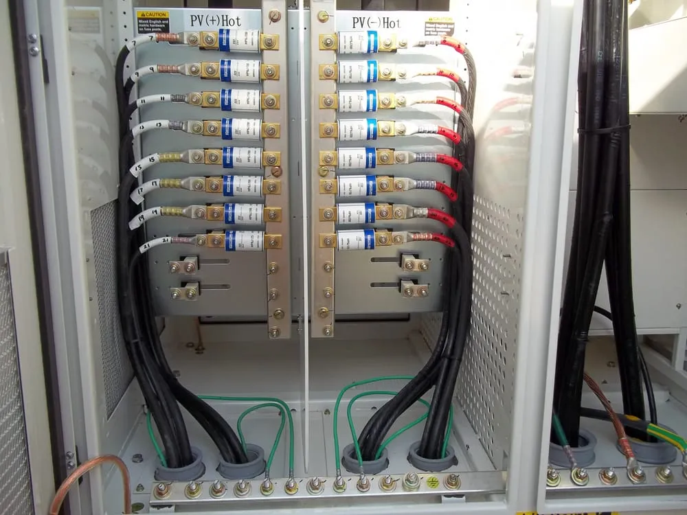 Slide of Duy Electric