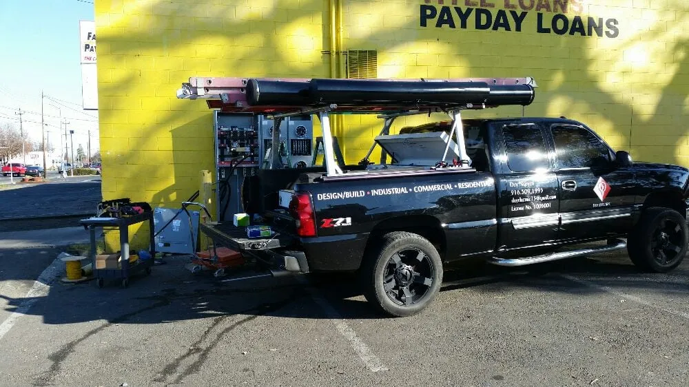 Slide of Duy Electric