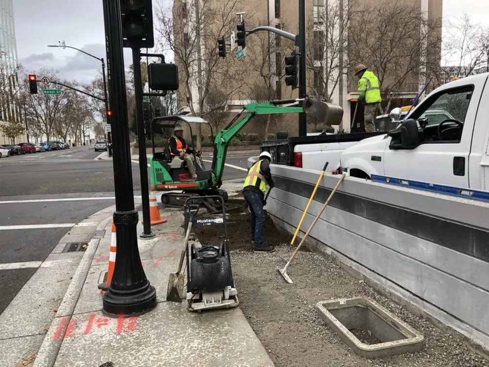 Slide of DV Electric