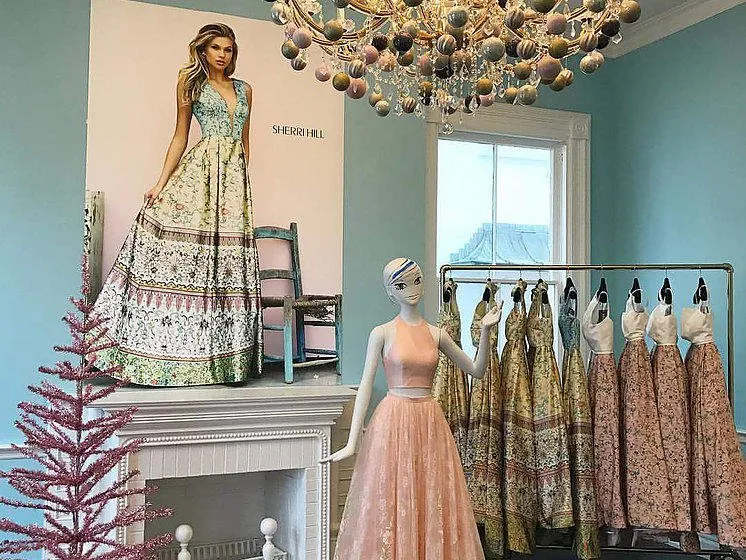 Slide of Dwh Electric