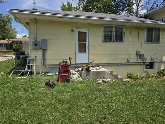 Dwt Construction Logo