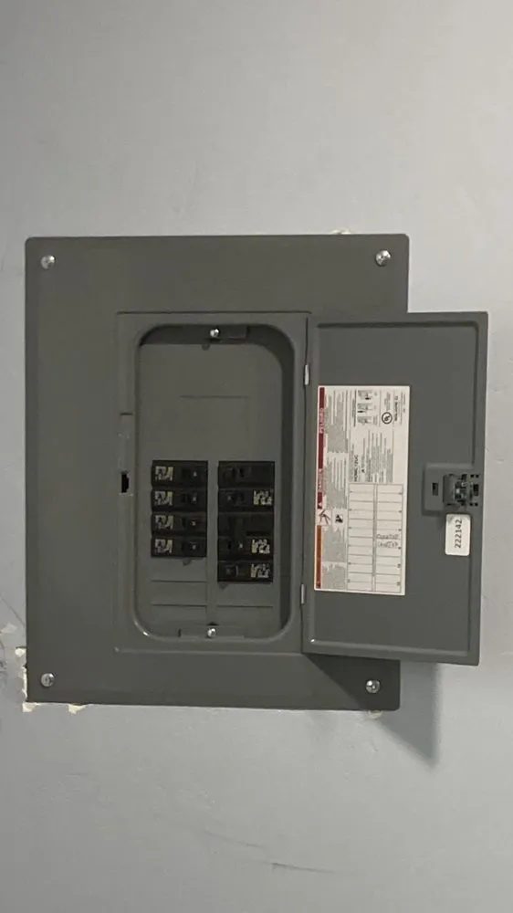 Slide of Dyamont Electric Solutions