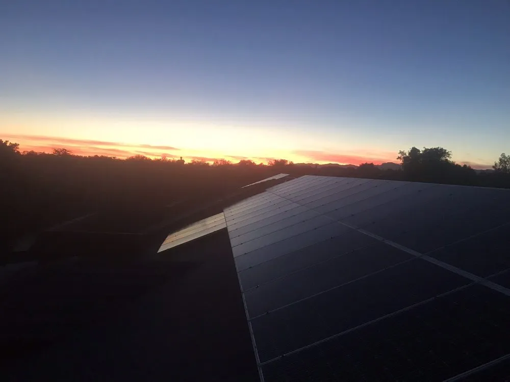 Slide of Dylan Electric