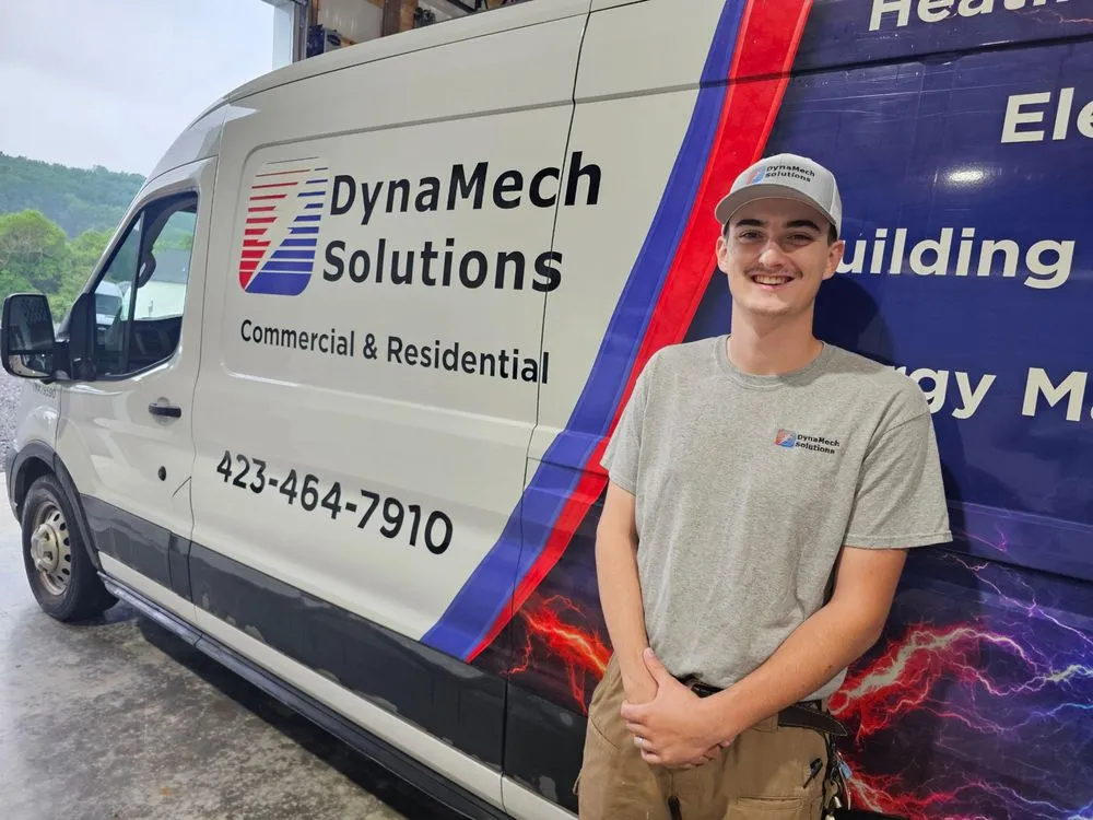 Licensed electrician providing wiring installation in , 